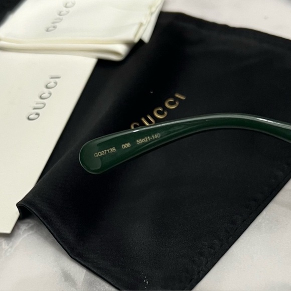 GUCCI Sherry Line Black Frame Oversized Sunglasses - Picture 10 of 11